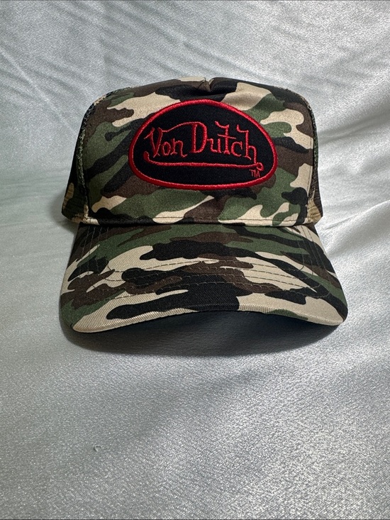 Von Dutch Other - Von Dutch Camouflage Trucker Hat with Red Logo Patch🔥New!